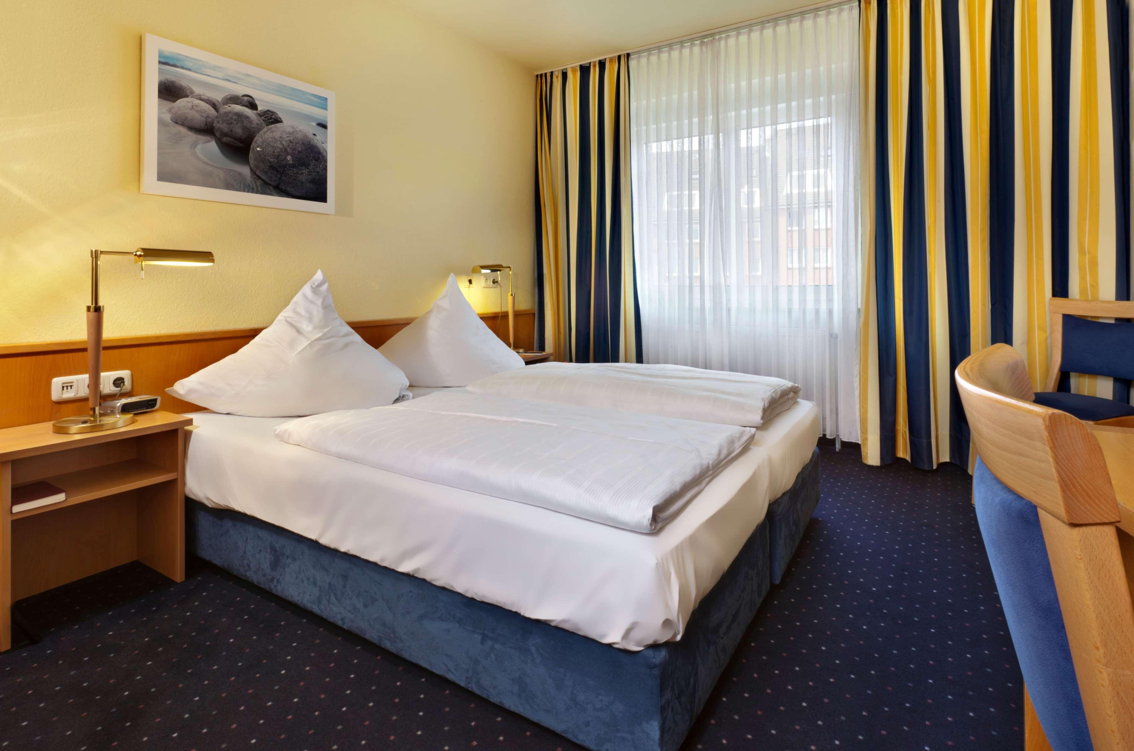 Hotel Tryp By Wyndham Luebeck Aquamarin Exteriér fotografie
